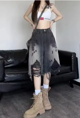 Washed Gradient Hole Denim Shorts American Street High Waist Black Jeans Women Y2k E-Girl Loose Knee-Length Wide Leg